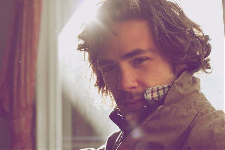 Best <SPAN STYLE="COLOR:#E66A05">Manuel Carrasco</SPAN> Songs. The greatest hits of a voice with soul jack Savoretti songs