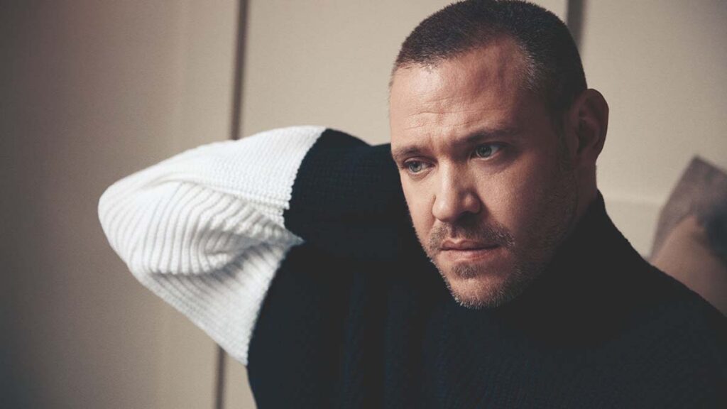 <span style="color:#e66a05">WILL YOUNG Crying on the Bathroom Floor</span> | Un disco exquisito con 10 versiones de mujeres poderosas disco 2021 Will Young