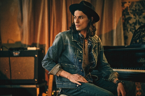 <span style="color:#e66a05">JAMES BAY Leap</span> | Dificultad transformada en música esperanzadora James Bay