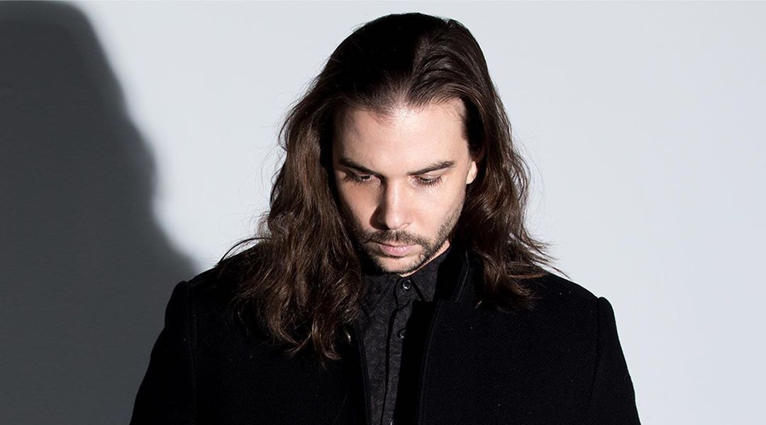 <span style="color:#e66a05">LIGHTS Stop Thinking</span> | A journey of self-discovery Seven Lions