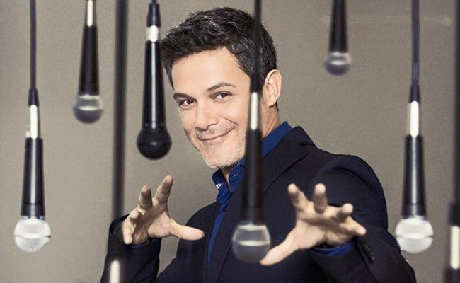 <span style="color:#e66a05">LAURA PAUSINI</SPAN> Biography | On and off stage alejandro sanz best songs