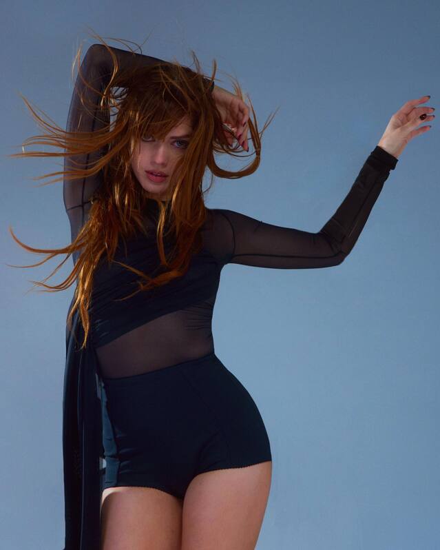 <span style="color:#e66a05">ANNALISA Sinceramente</POST> | Habría ganado Eurovisión Annalisa nuevo álbum